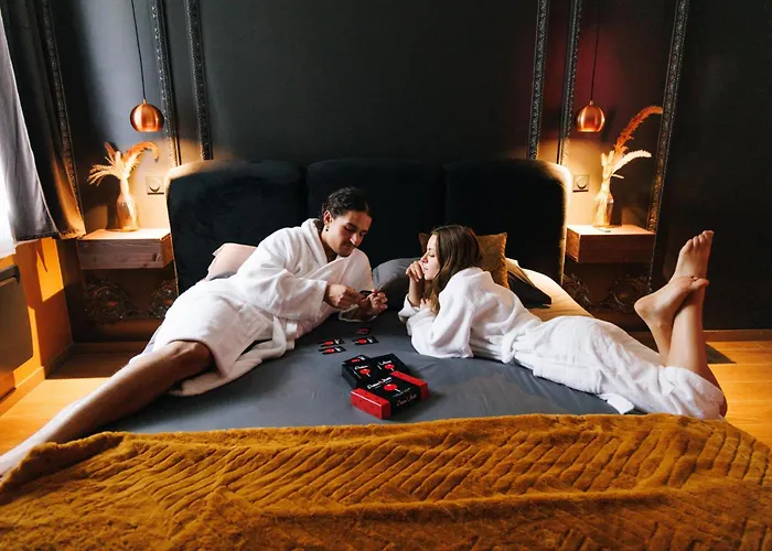 Dreamy - Evasion, Balnéo&cinéma Privé Apartamento Angers